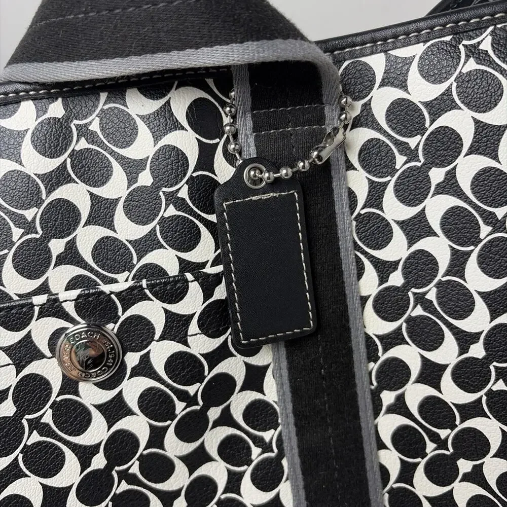Coach f15159 travel